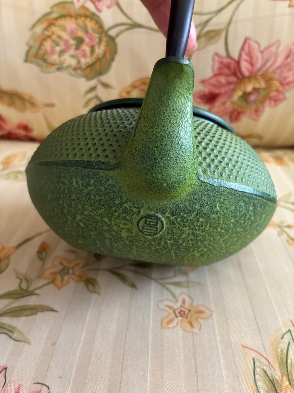 Japanese Cast Iron Tea Pot With Basket NEW - Picture 7 of 8